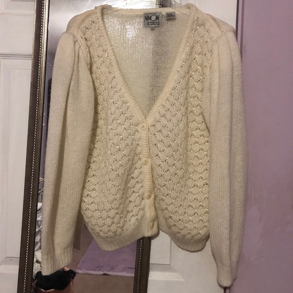 Beautiful Classy Vintage Cottage White Ivory Cream Crochet Knit button Sweater - Picture 3 of 16